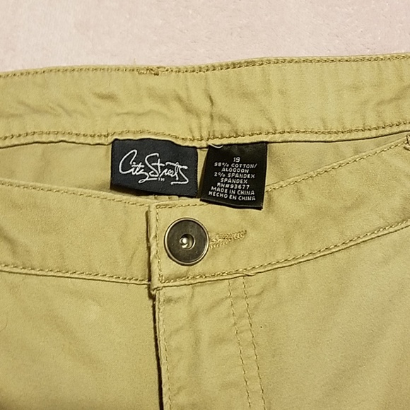 Khaki pants with gems - Picture 2 of 8